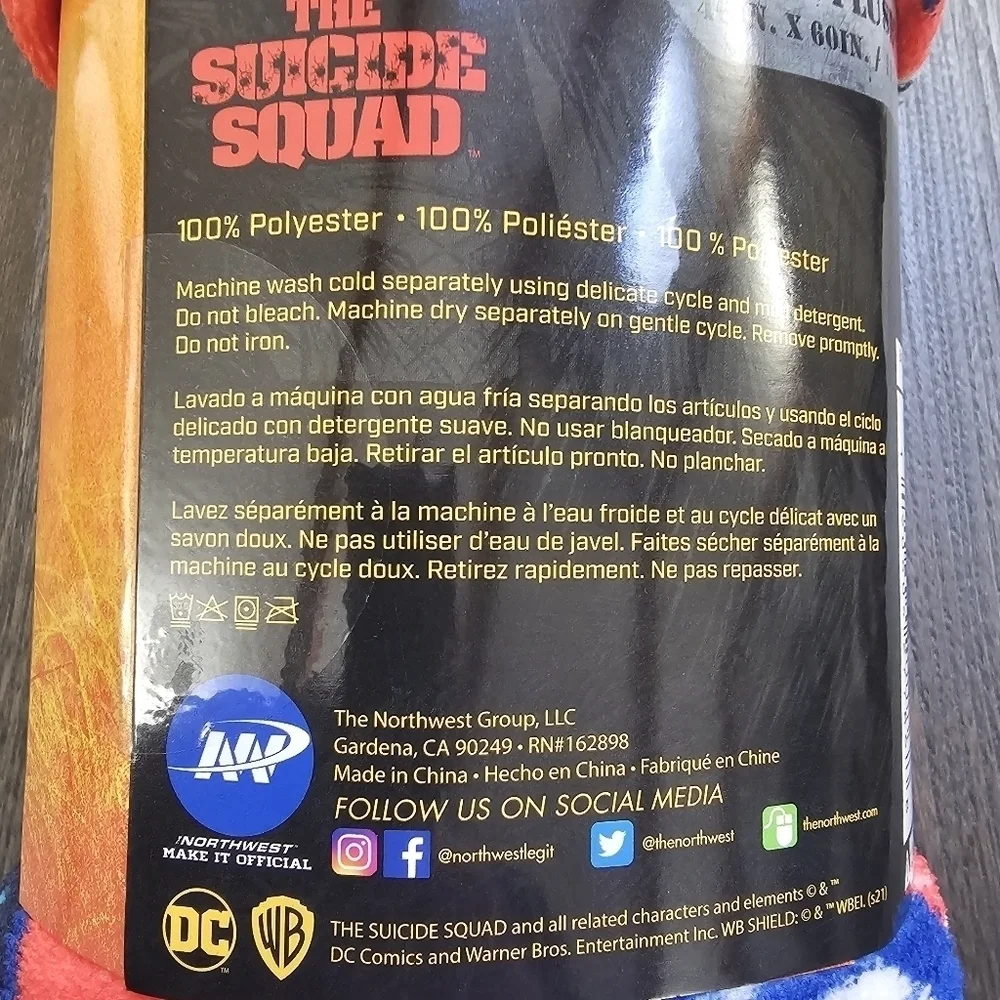 DC Comic's Suicide Squad Live Fast Super Plush Throw Size 46x60